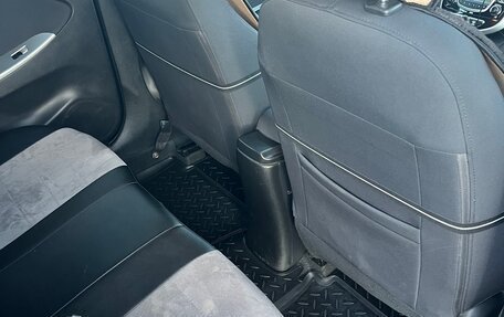 Hyundai Solaris II рестайлинг, 2011 год, 980 000 рублей, 9 фотография