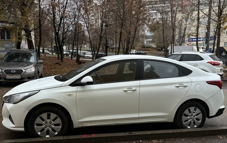 Hyundai Solaris II рестайлинг, 2020 год, 990 000 рублей, 2 фотография