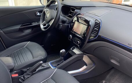 Renault Kaptur I рестайлинг, 2020 год, 2 100 000 рублей, 4 фотография