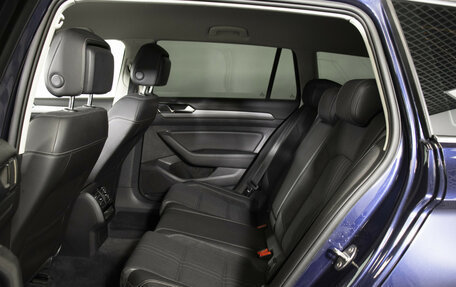 Volkswagen Passat B8 рестайлинг, 2016 год, 2 320 000 рублей, 10 фотография