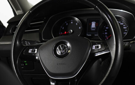 Volkswagen Passat B8 рестайлинг, 2016 год, 2 320 000 рублей, 14 фотография