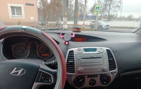 Hyundai i20 IB рестайлинг, 2010 год, 280 000 рублей, 12 фотография