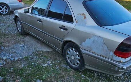 Mercedes-Benz C-Класс, 1998 год, 280 000 рублей, 2 фотография