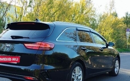 KIA cee'd III, 2019 год, 1 800 000 рублей, 3 фотография