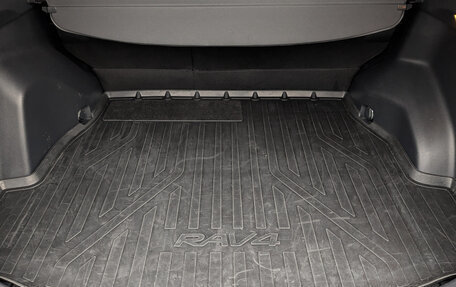 Toyota RAV4, 2022 год, 3 955 000 рублей, 10 фотография