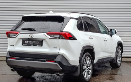 Toyota RAV4, 2022 год, 3 955 000 рублей, 5 фотография