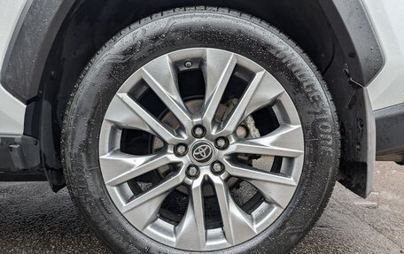 Toyota RAV4, 2022 год, 3 955 000 рублей, 12 фотография