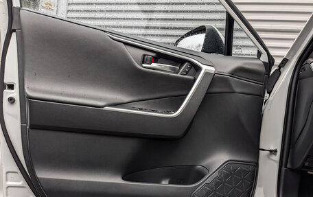 Toyota RAV4, 2022 год, 3 955 000 рублей, 19 фотография