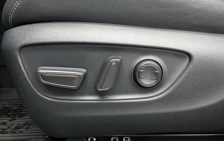 Toyota RAV4, 2022 год, 3 955 000 рублей, 26 фотография