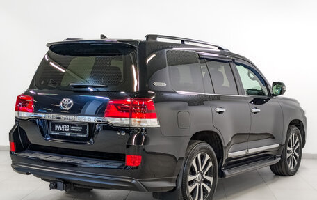 Toyota Land Cruiser 200, 2018 год, 6 550 000 рублей, 5 фотография