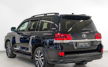 Toyota Land Cruiser 200, 2018 год, 6 550 000 рублей, 7 фотография