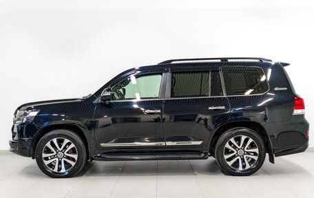 Toyota Land Cruiser 200, 2018 год, 6 550 000 рублей, 8 фотография