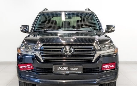 Toyota Land Cruiser 200, 2018 год, 6 550 000 рублей, 2 фотография