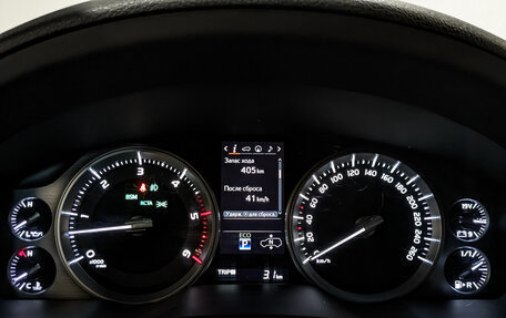 Toyota Land Cruiser 200, 2018 год, 6 550 000 рублей, 16 фотография