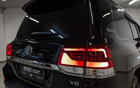 Toyota Land Cruiser 200, 2018 год, 6 550 000 рублей, 28 фотография