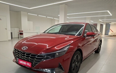 Hyundai Elantra, 2023 год, 2 195 000 рублей, 1 фотография