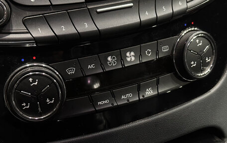 Peugeot 508 II, 2012 год, 925 000 рублей, 13 фотография