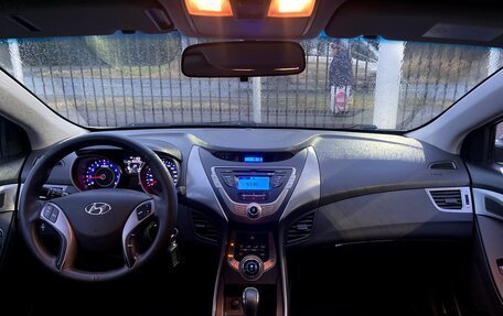 Hyundai Elantra V, 2012 год, 1 090 000 рублей, 10 фотография
