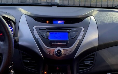 Hyundai Elantra V, 2012 год, 1 090 000 рублей, 21 фотография