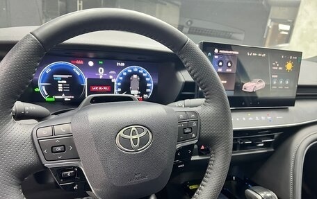 Toyota Camry, 2025 год, 4 349 000 рублей, 10 фотография