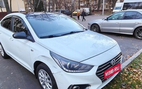 Hyundai Solaris II рестайлинг, 2019 год, 1 150 000 рублей, 17 фотография