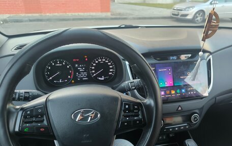 Hyundai Creta I рестайлинг, 2018 год, 2 215 000 рублей, 10 фотография