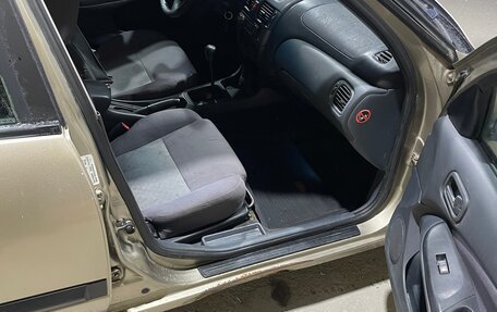 Nissan Almera, 2004 год, 220 000 рублей, 10 фотография