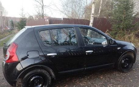 Renault Sandero I, 2012 год, 495 000 рублей, 3 фотография