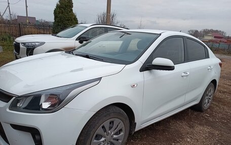 KIA Rio IV, 2019 год, 1 280 000 рублей, 1 фотография