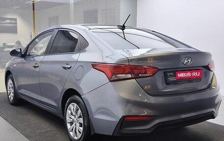 Hyundai Solaris II рестайлинг, 2017 год, 1 059 000 рублей, 8 фотография