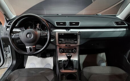 Volkswagen Passat B7, 2011 год, 1 070 000 рублей, 8 фотография