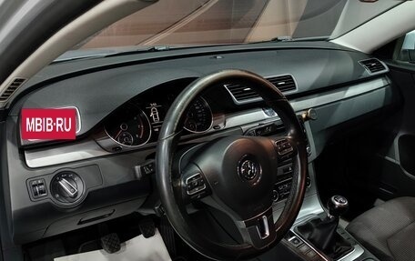 Volkswagen Passat B7, 2011 год, 1 070 000 рублей, 7 фотография