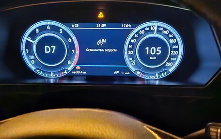 Volkswagen Tiguan II, 2018 год, 2 200 000 рублей, 26 фотография