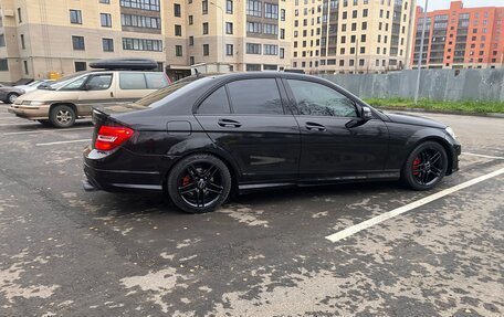 Mercedes-Benz C-Класс, 2011 год, 1 100 000 рублей, 4 фотография