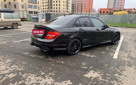 Mercedes-Benz C-Класс, 2011 год, 1 100 000 рублей, 9 фотография
