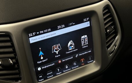 Jeep Compass II, 2019 год, 1 685 000 рублей, 13 фотография