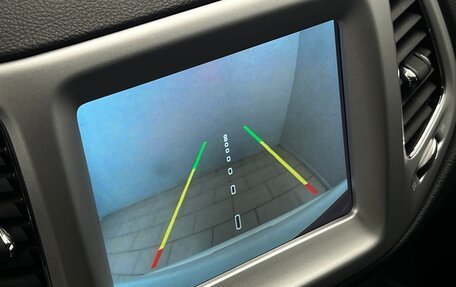 Jeep Compass II, 2019 год, 1 685 000 рублей, 14 фотография