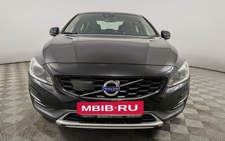 Volvo S60 Cross Country, 2015 год, 1 799 000 рублей, 2 фотография