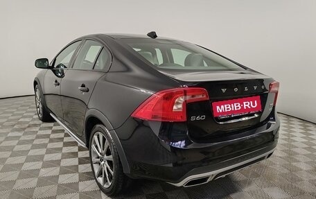 Volvo S60 Cross Country, 2015 год, 1 799 000 рублей, 7 фотография