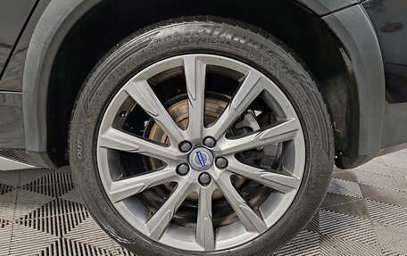 Volvo S60 Cross Country, 2015 год, 1 799 000 рублей, 18 фотография