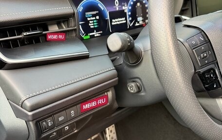 Toyota Camry, 2024 год, 4 250 000 рублей, 15 фотография