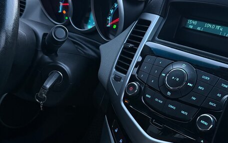 Chevrolet Cruze II, 2011 год, 570 000 рублей, 8 фотография