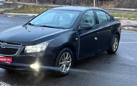 Chevrolet Cruze II, 2011 год, 570 000 рублей, 2 фотография