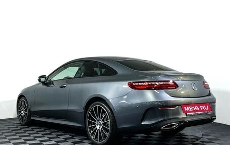 Mercedes-Benz E-Класс, 2019 год, 5 562 000 рублей, 7 фотография
