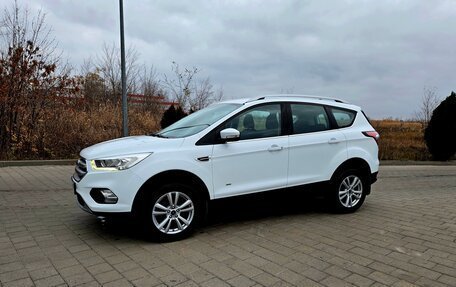 Ford Kuga III, 2019 год, 1 940 000 рублей, 1 фотография