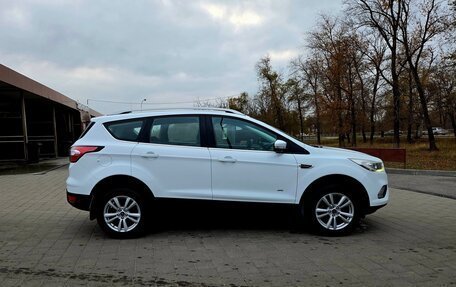 Ford Kuga III, 2019 год, 1 940 000 рублей, 5 фотография