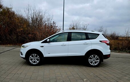 Ford Kuga III, 2019 год, 1 940 000 рублей, 2 фотография