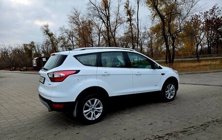 Ford Kuga III, 2019 год, 1 940 000 рублей, 6 фотография