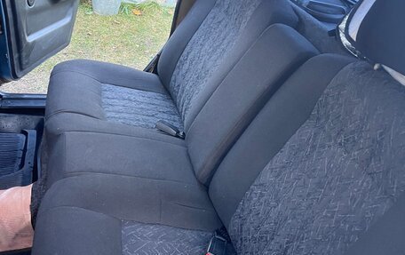 ГАЗ 31105 «Волга», 2005 год, 150 000 рублей, 12 фотография