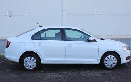 Skoda Rapid I, 2018 год, 930 000 рублей, 7 фотография